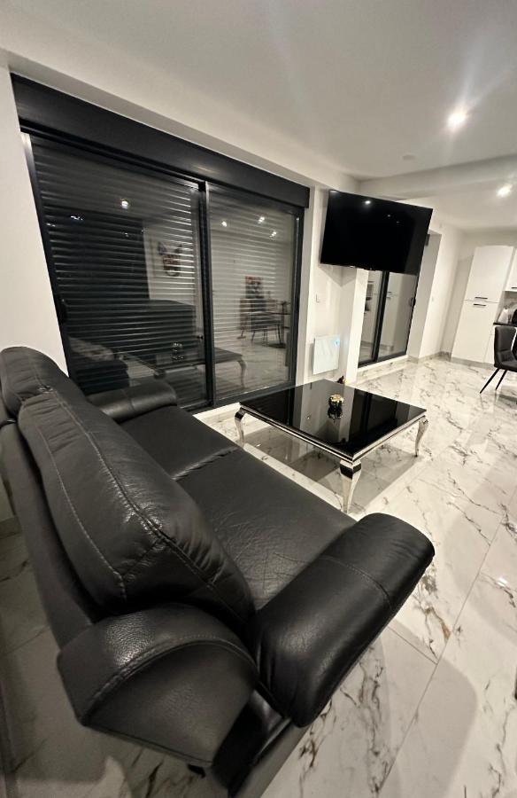 Cosy Jacuzzi 70m2 Apartment Châtenois